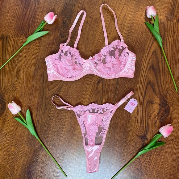 🎀🌷 Pink Satin Lace Lingerie 2 Pc Set 🌷🎀 NWT - Picture 1 of 13